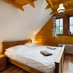 Wellness Drevenica Tale S Biliardom * Horna Lehota