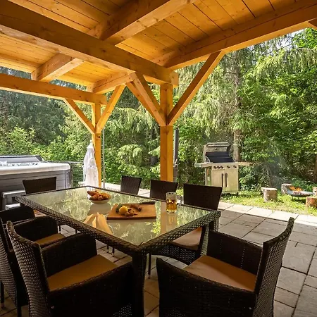 Wellness Drevenica Tale - Chopok Jasna South - Pool Table Chalet