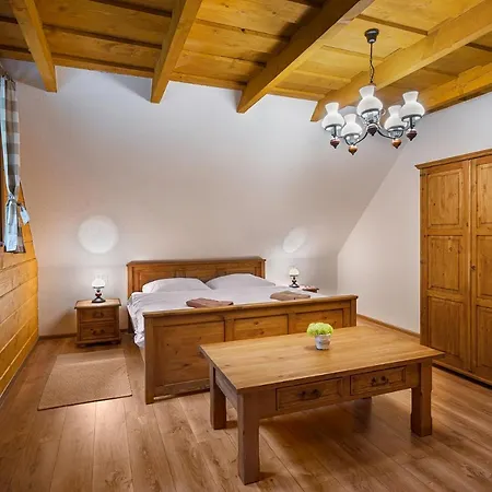 Wellness Drevenica Tale S Biliardom *